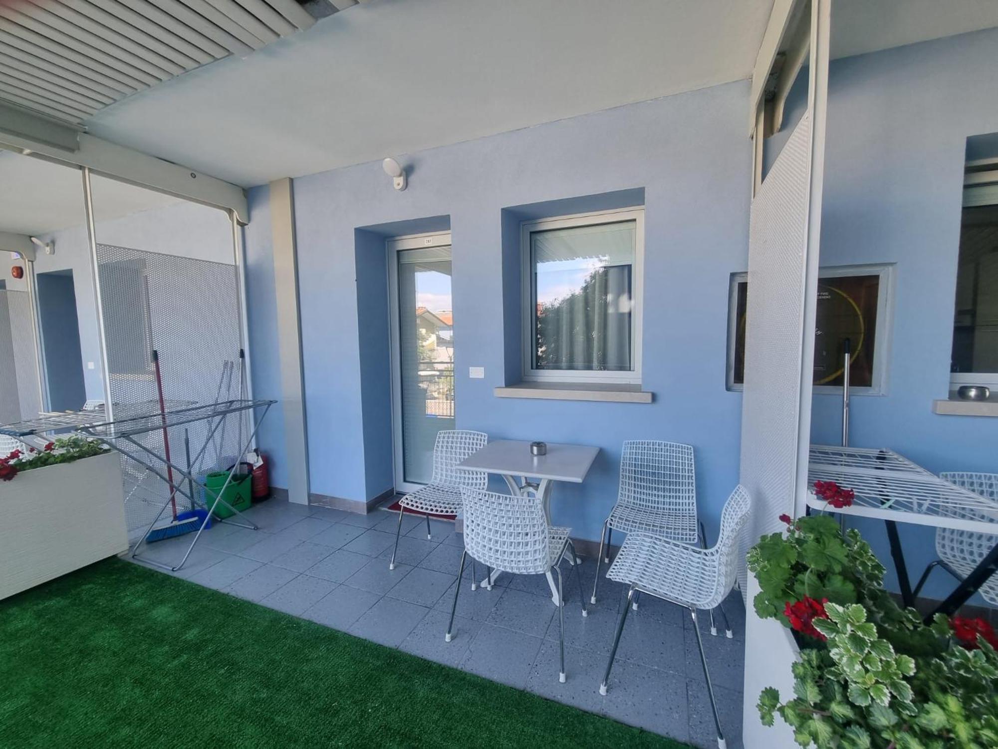 Appart-Hotel Holiday Lignano Sabbiadoro Exterior photo